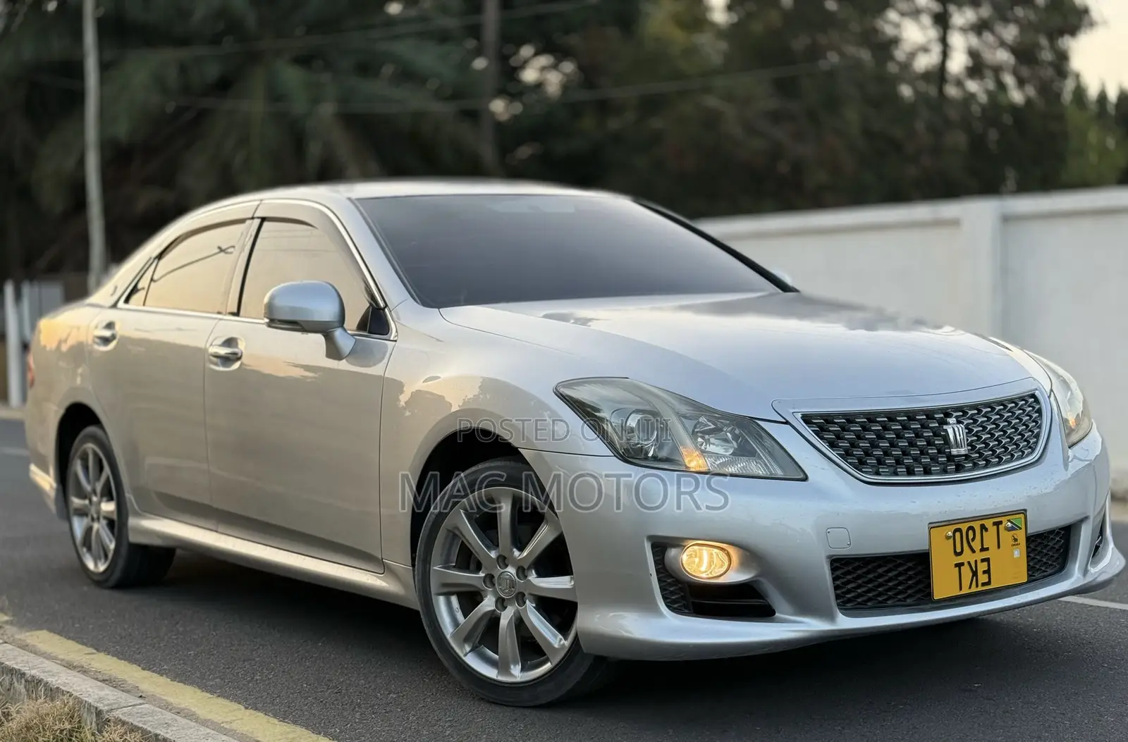 Toyota Crown 2008 Silver