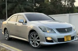 Toyota Crown 2008 Silver