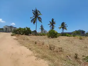 Kiwanja Kinauzwa Kigamboni Geza Ulole