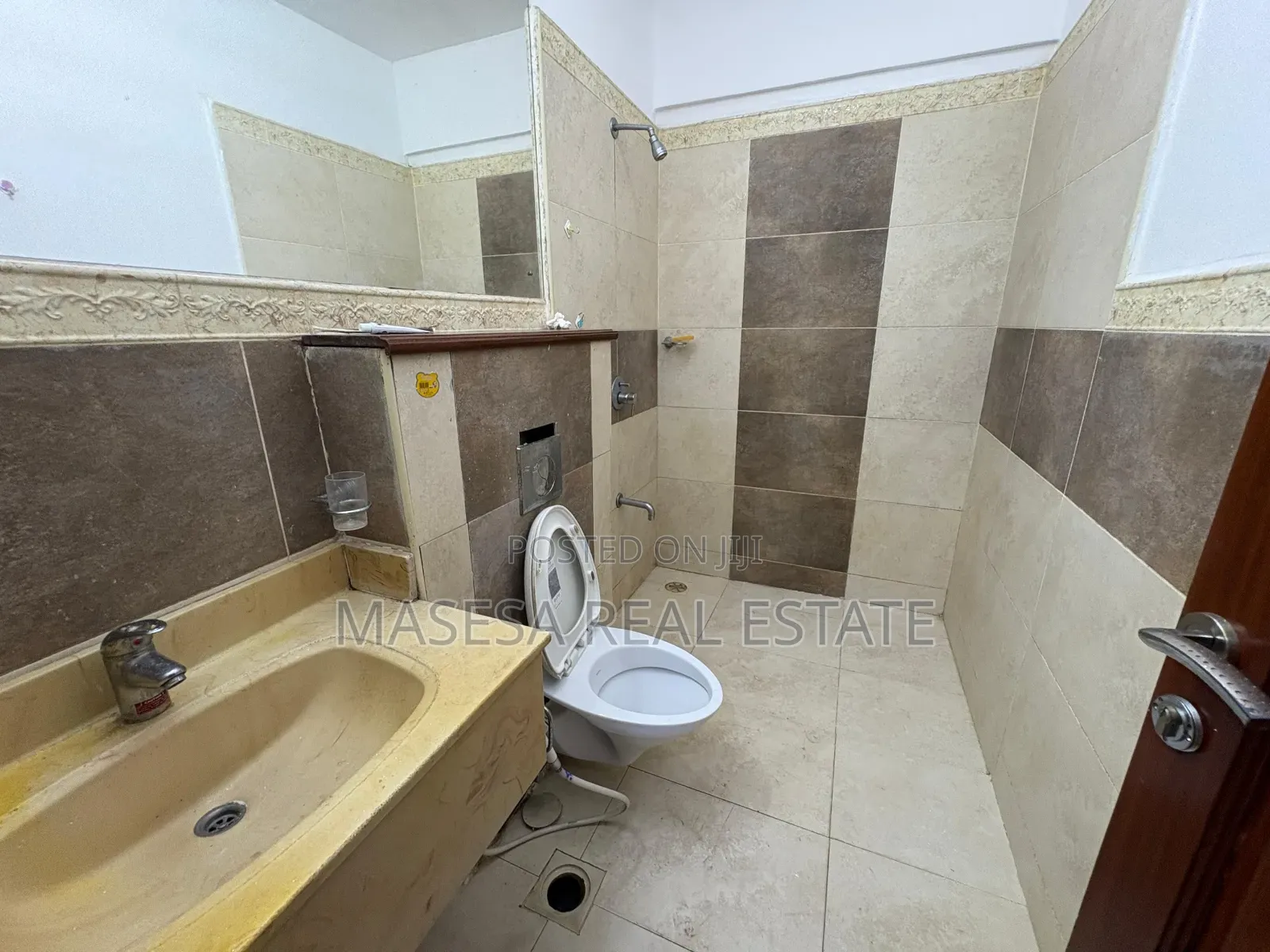 Furnished 3bdrm Apartment in Upanga West for rent