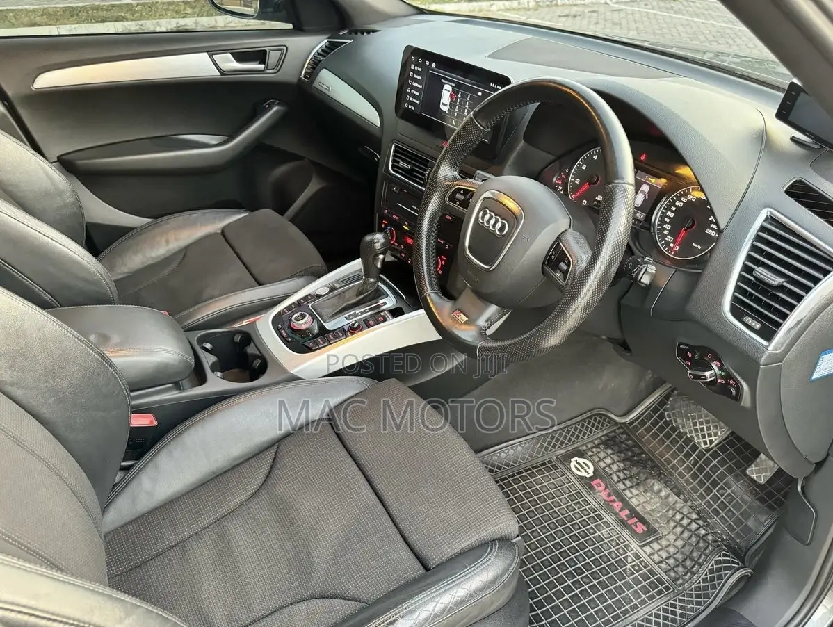 Audi Q5 2.0 TDi Quattro 2009 Gray