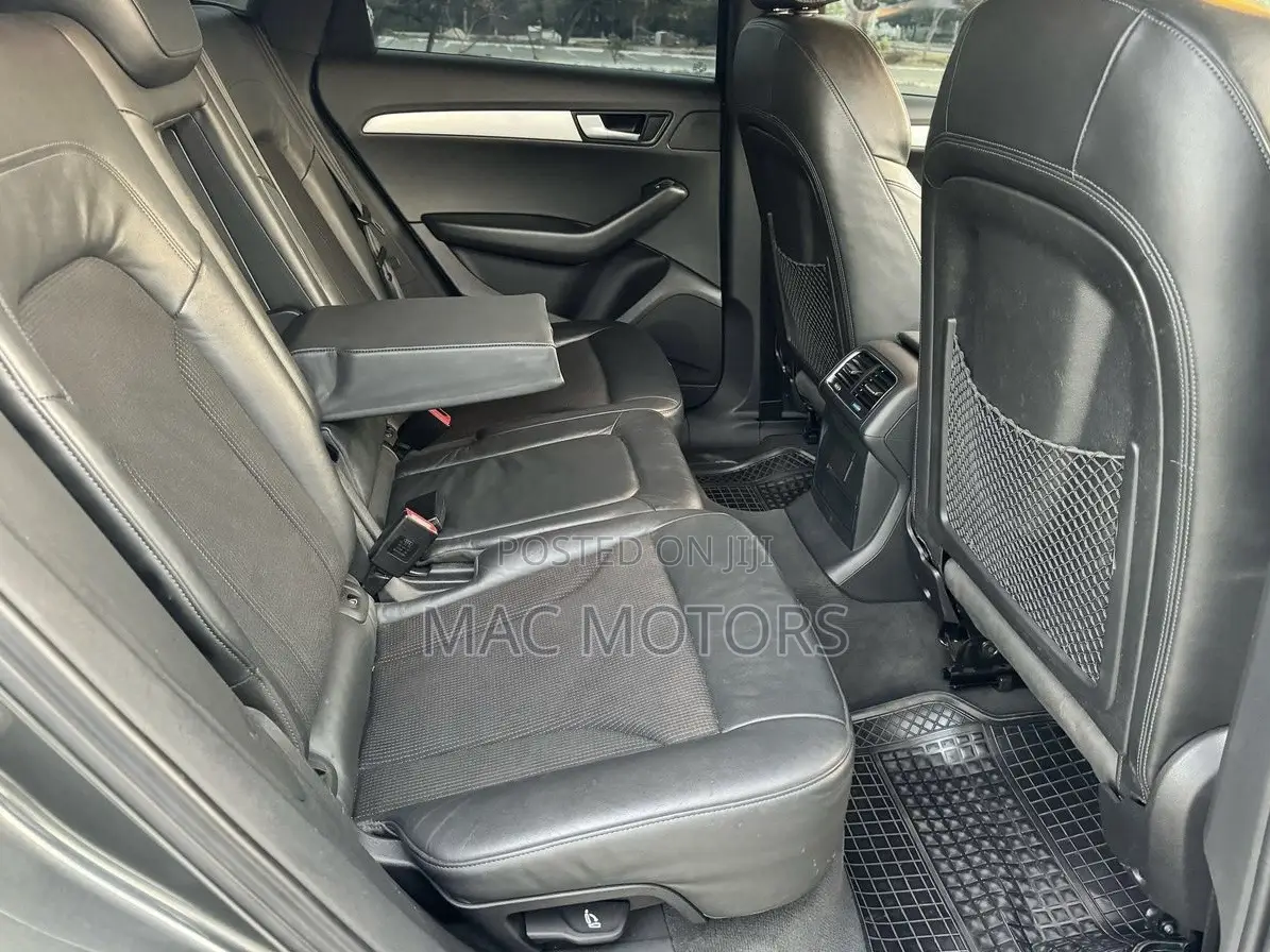 Audi Q5 2.0 TDi Quattro 2009 Gray
