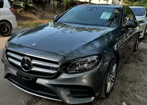 Mercedes-Benz E200 2018 Gray