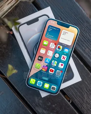 New Apple iPhone 16e 128 GB