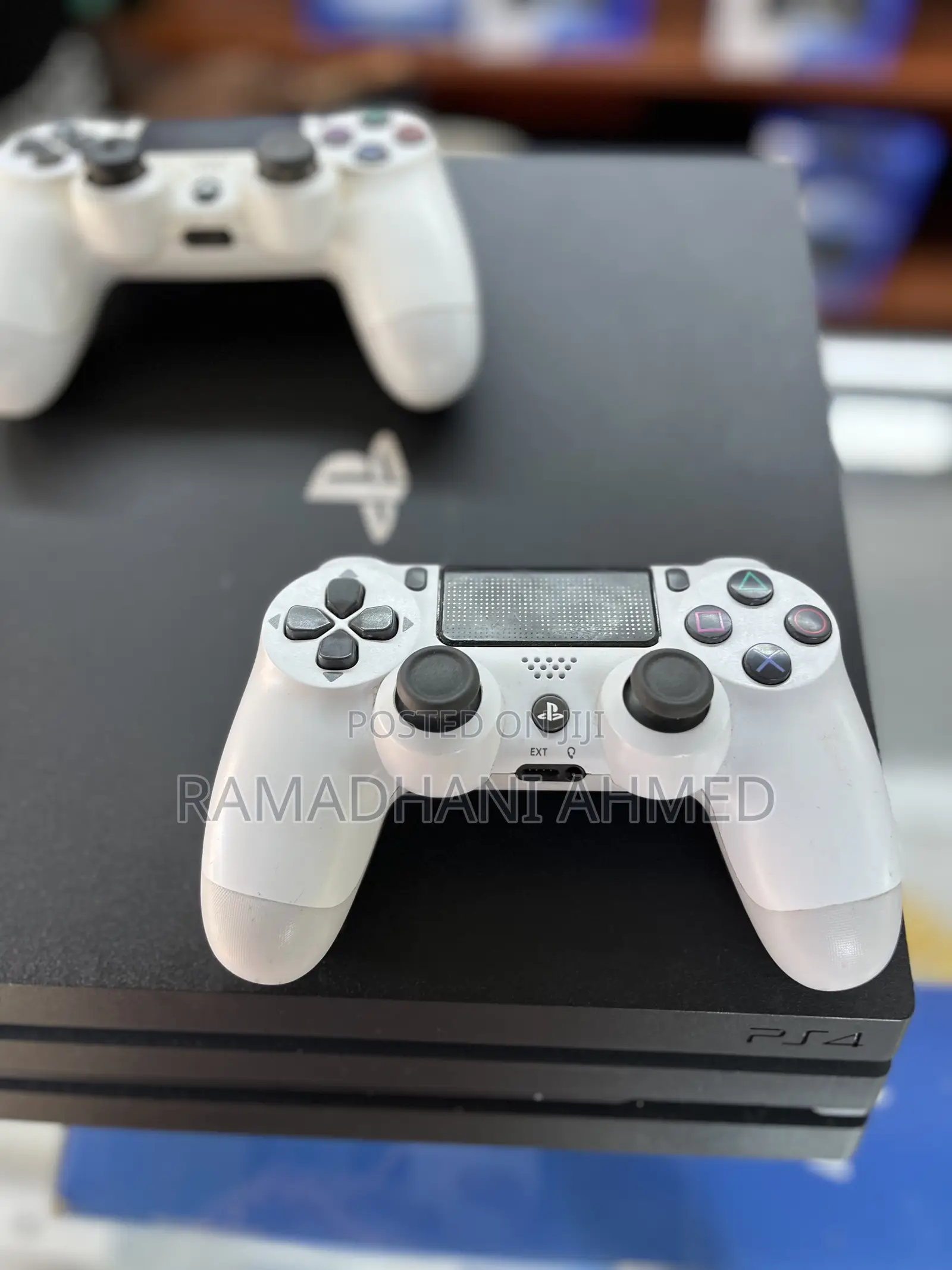 Ps4 Pro 1tb With 7gamez