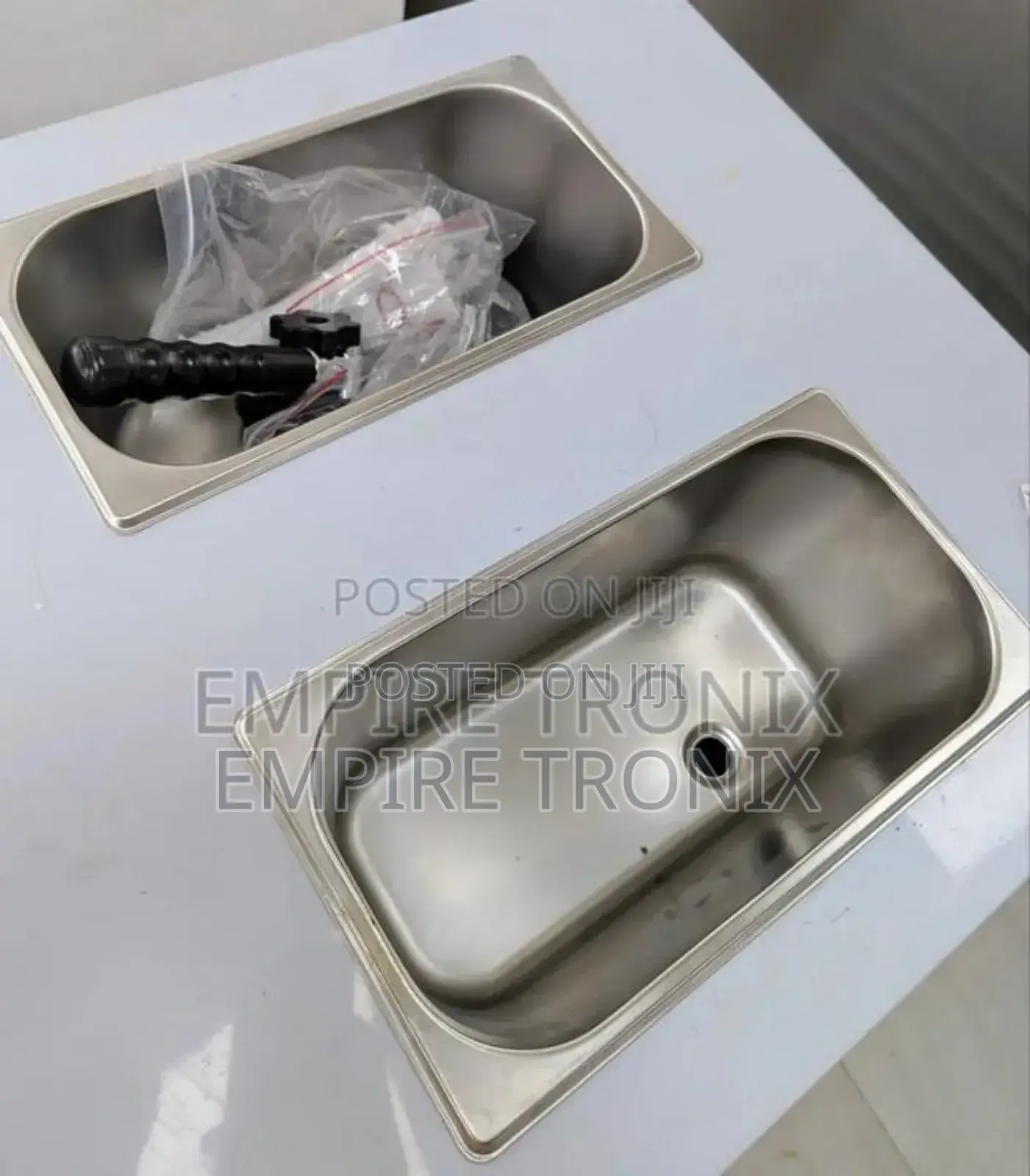 Gm626 - Soft Ice Cream Machine 25-28l Capacity - Commercial