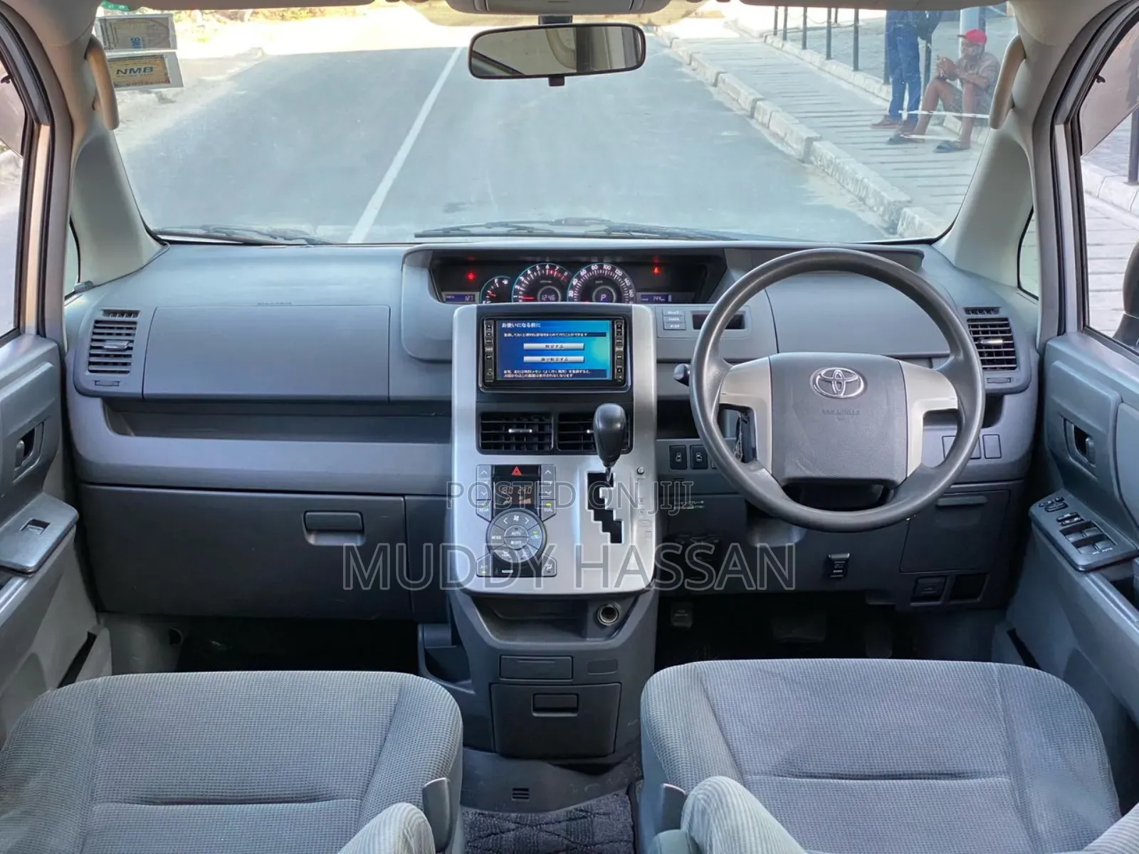 Toyota Noah 2008 Silver