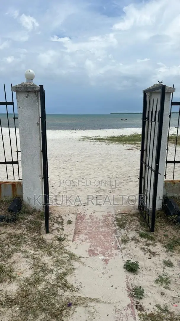 Furnished 3bdrm Apartment in Mikocheni, Kinondoni for rent