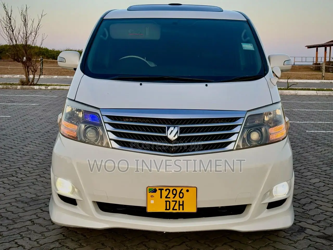 Toyota Alphard 2007 White