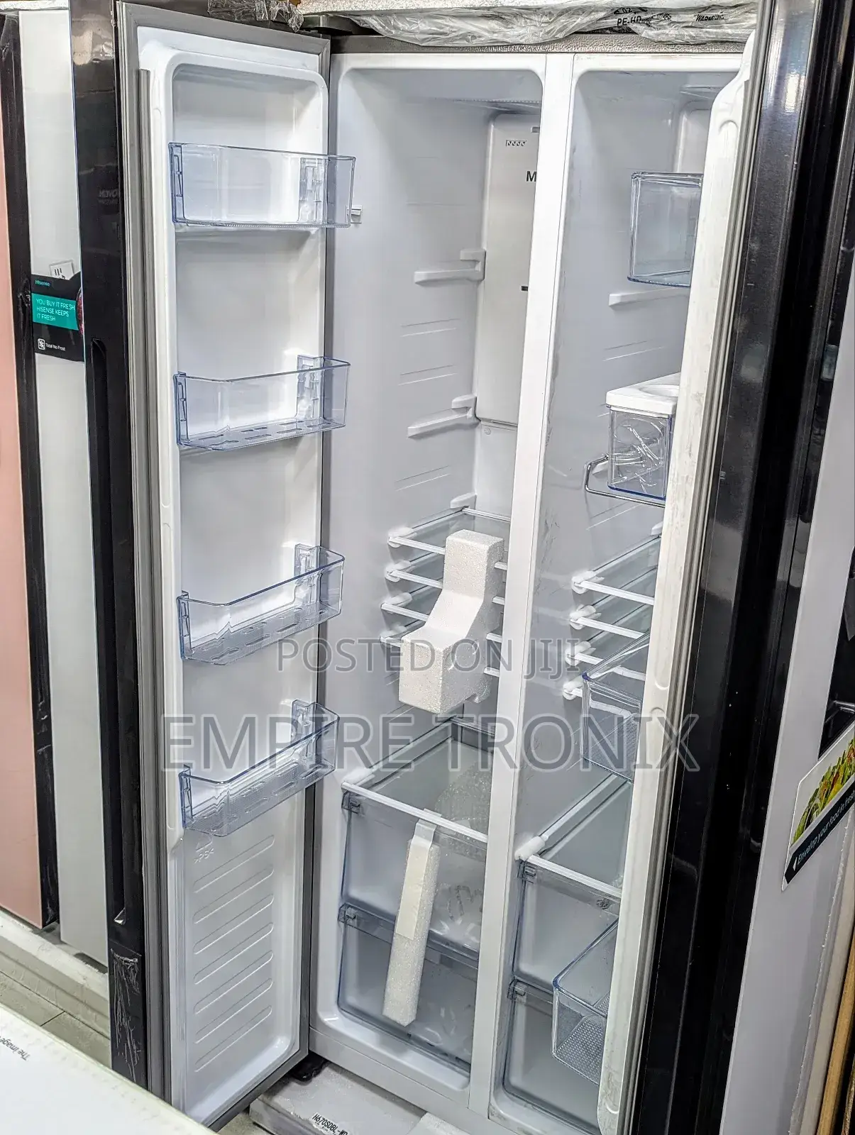 Hisense H670sdbl-Wd | (Side by Side) Refrigerator 508 Litre