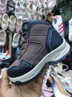Boys Boots Material Leather