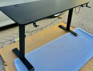 Height Adjustable Table