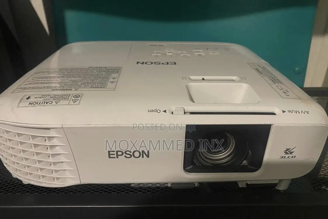 Epson Eb-E20 Video Projector