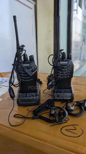 New Baofeng Bf_888s Walkie Talkies 5km 2pcs Set