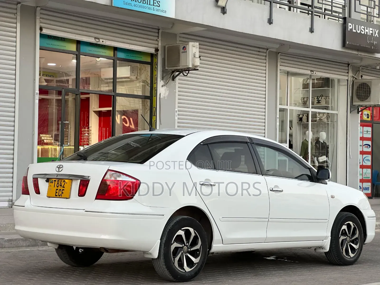 Toyota Premio 2004 White