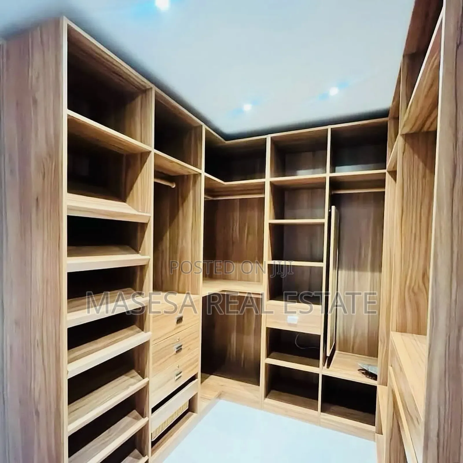 Furnished 4bdrm Apartment in Masaki for sale