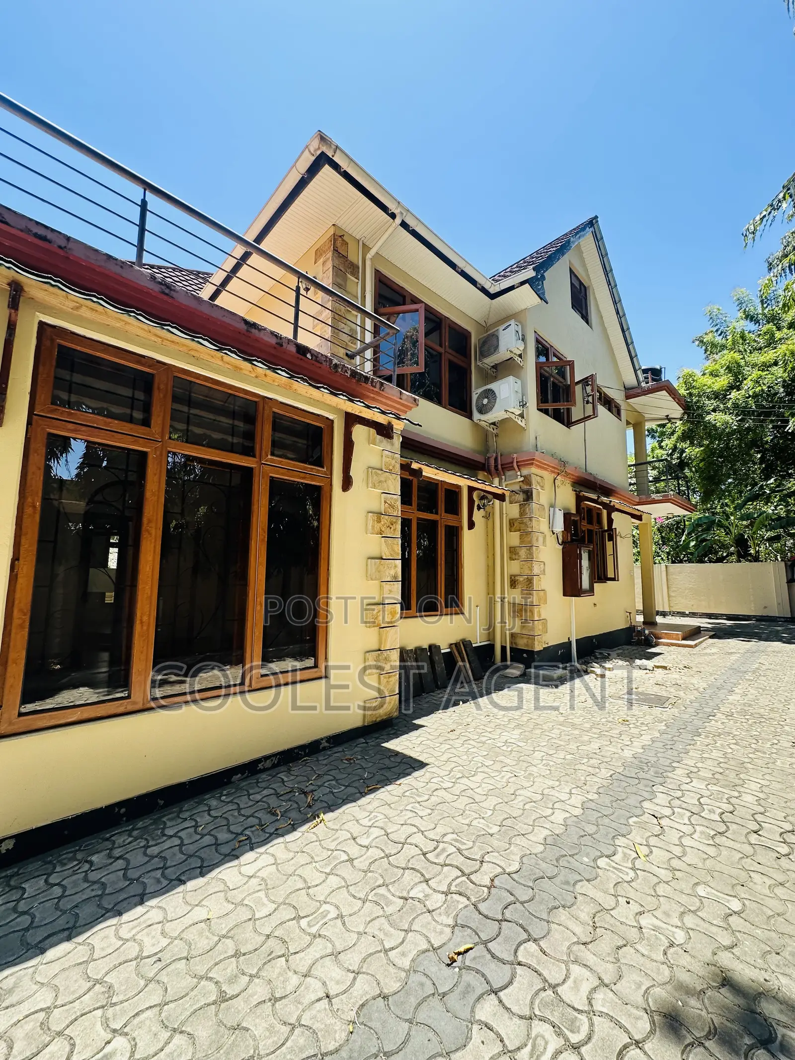 5bdrm Duplex in Oysterbay, Kinondoni for rent