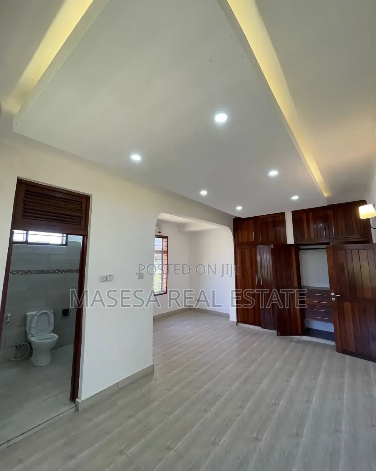 5bdrm House in Masaki for rent