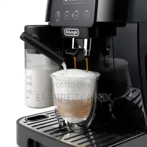 Delonghi Automatic Bean to Cup Coffee Machine - Black