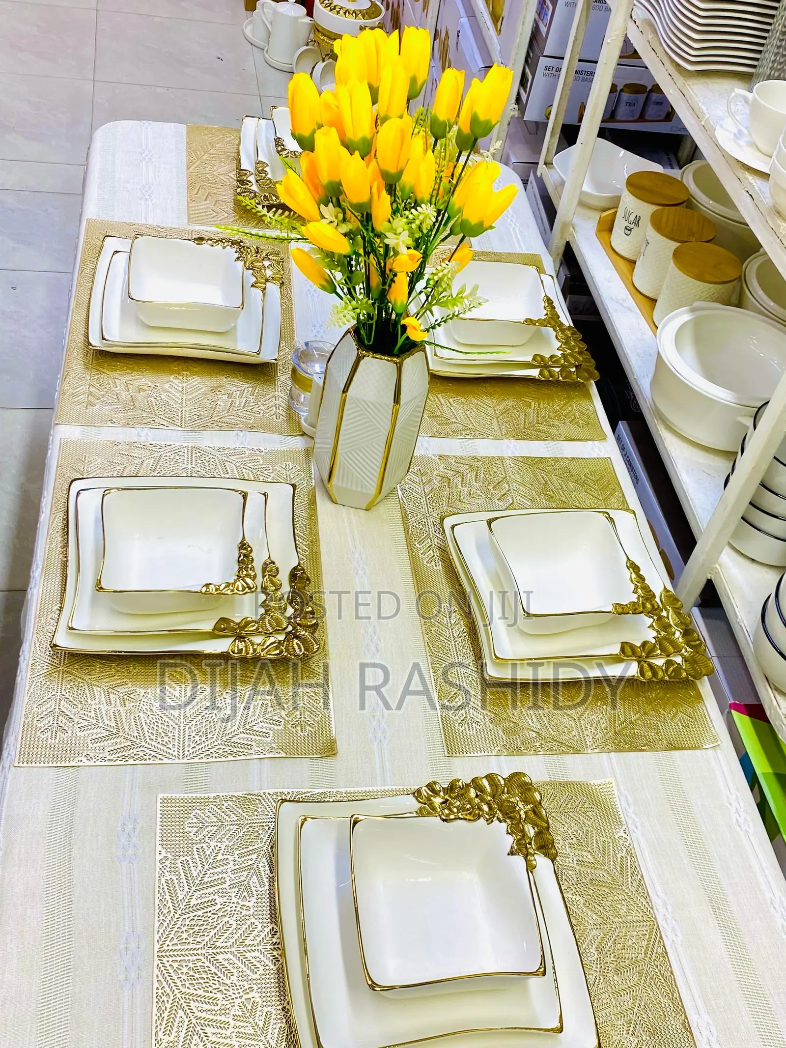 Dinnerset Different DSN
