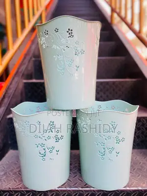 Dustbin Nzur Sana