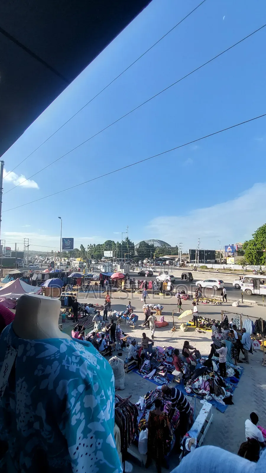 Frem Mwenge We Look Main Road Flow 1