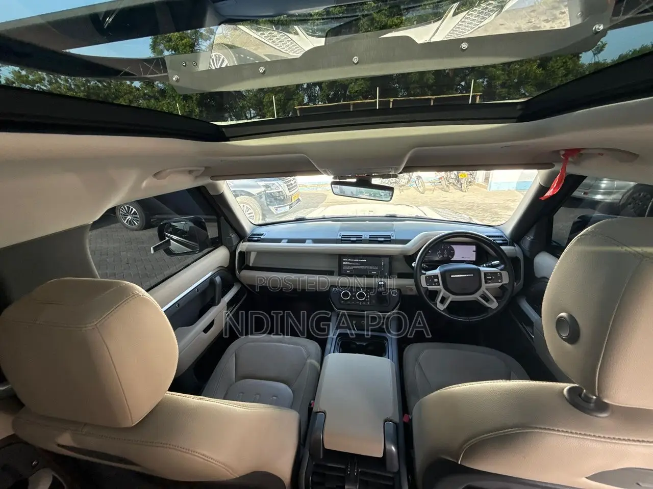 Land Rover Defender X-Dynamic SE 2023 Brown