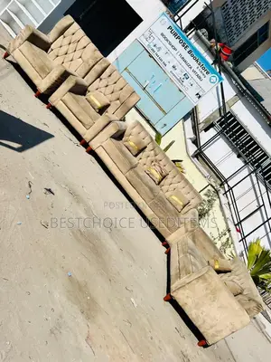 Sofa Set Ya 3:2:1:1 Used Na Exchange Inaruhusiwa