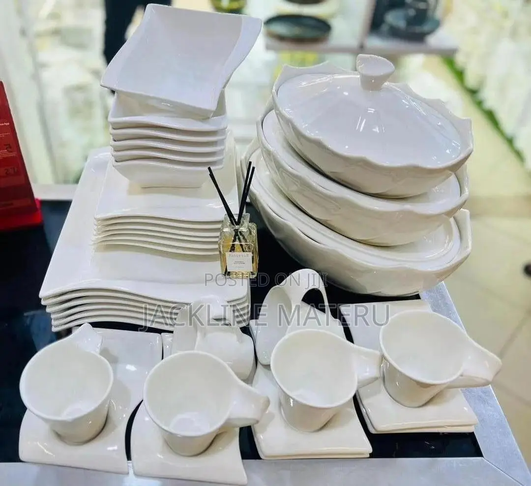 Montana Dinnerset 33pices