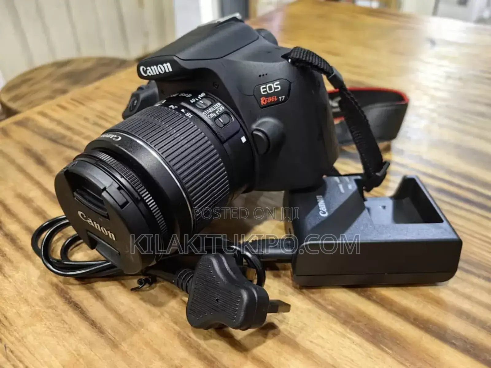 Canon Eos Rebel T7/2000d Camera