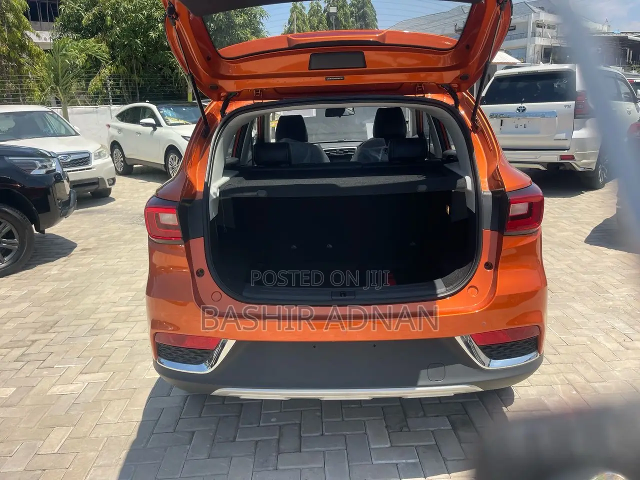 New MG ZS 2024 Orange