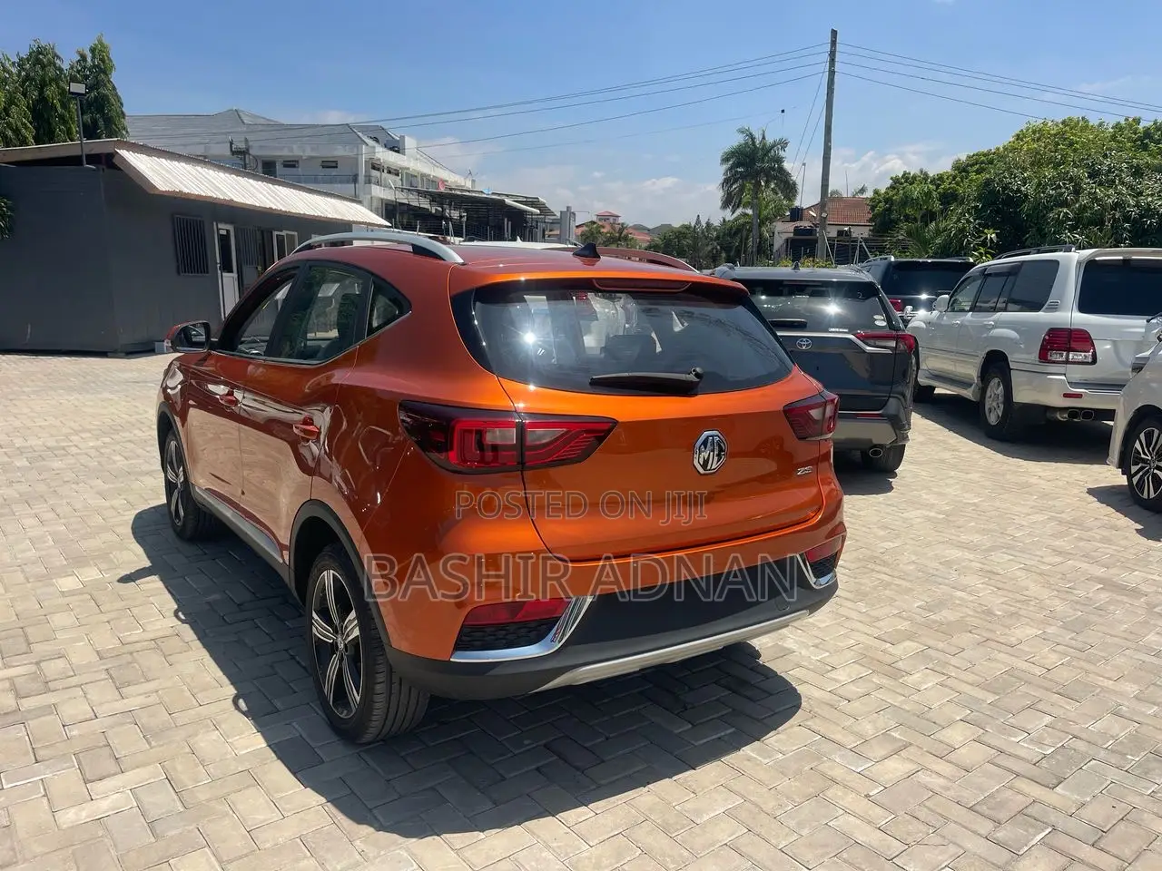 New MG ZS 2024 Orange