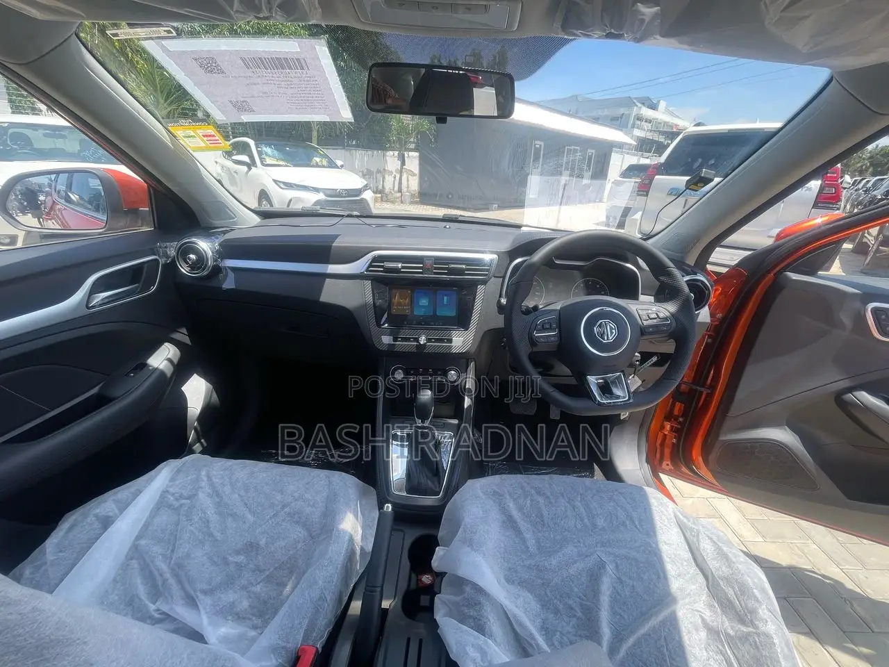 New MG ZS 2024 Orange