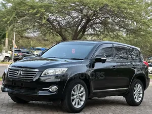 Toyota Vanguard 2011 Black