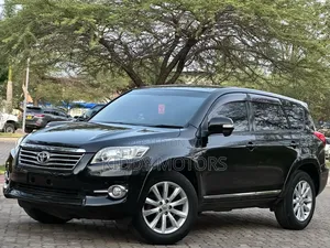 Toyota Vanguard 2011 Black