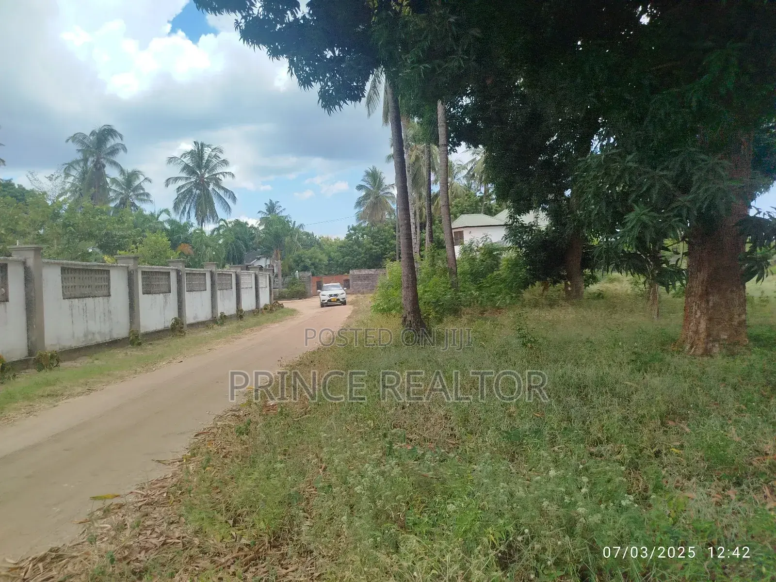 Plot for Sale at Ungindoni