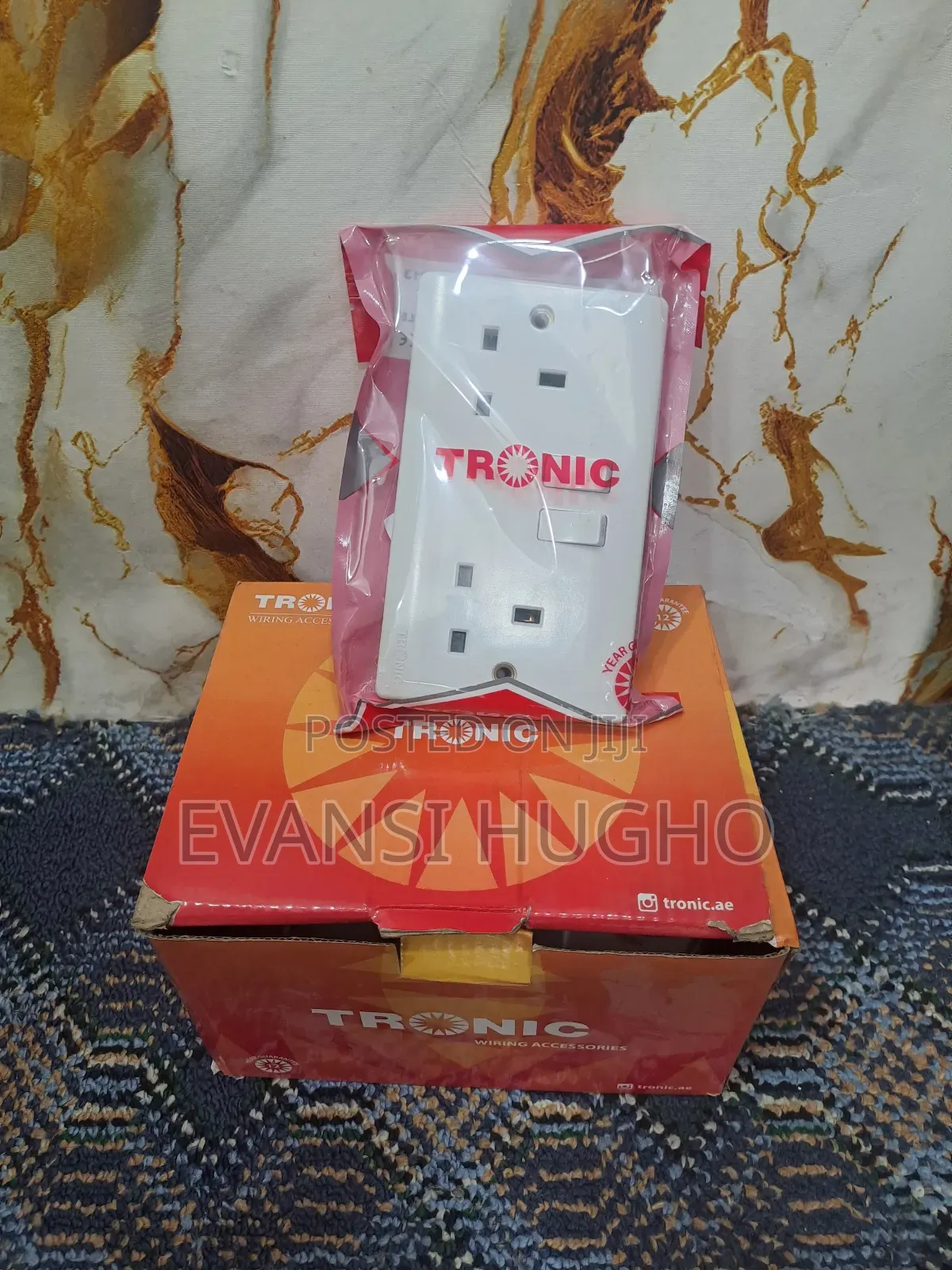 Switch Socket