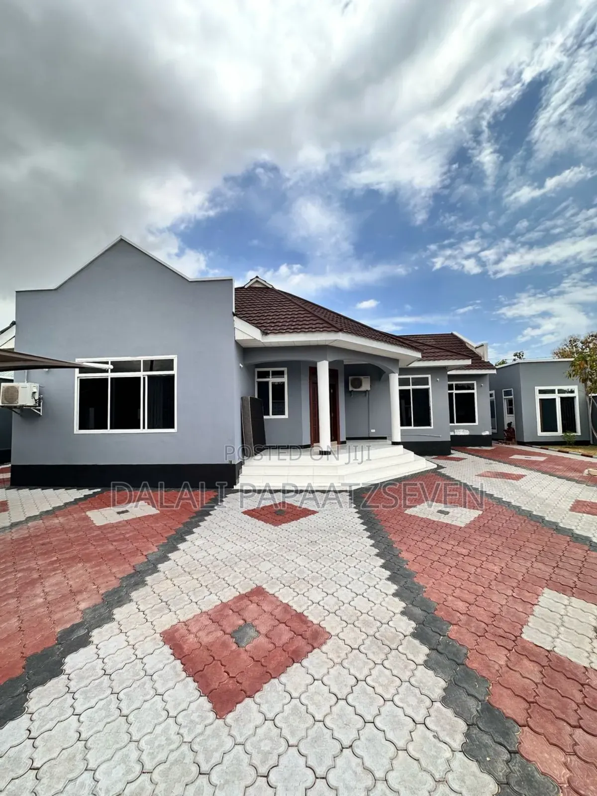 4bdrm House in Dalalipapaatzseven, Mbweni for rent