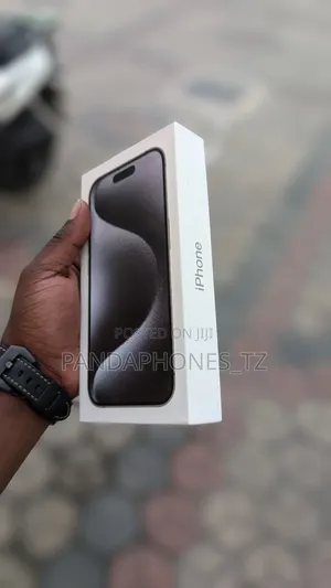 New Apple iPhone 15 Pro Max 256 GB