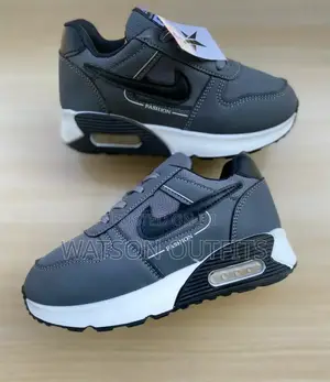 Nike Official Sneakers Kwa Watoto