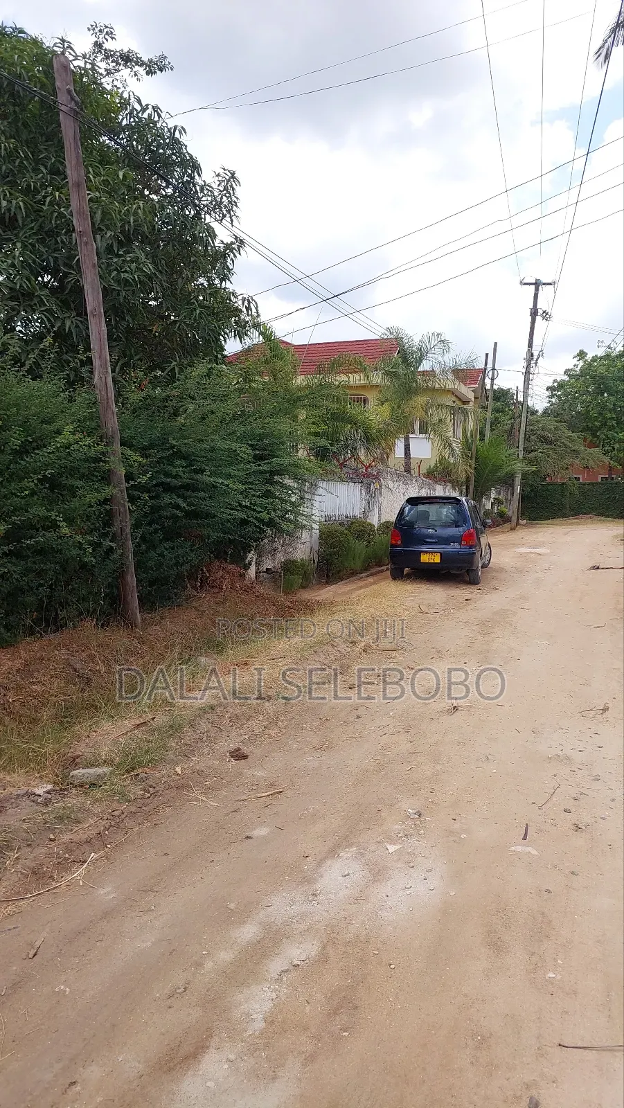 5bdrm Bungalow in Mbez Beach Makonde for sale
