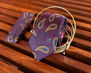 Tie Offical