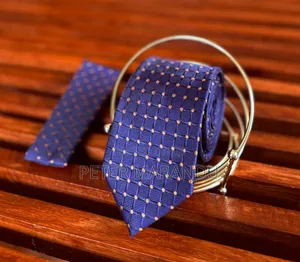 Tie Offical