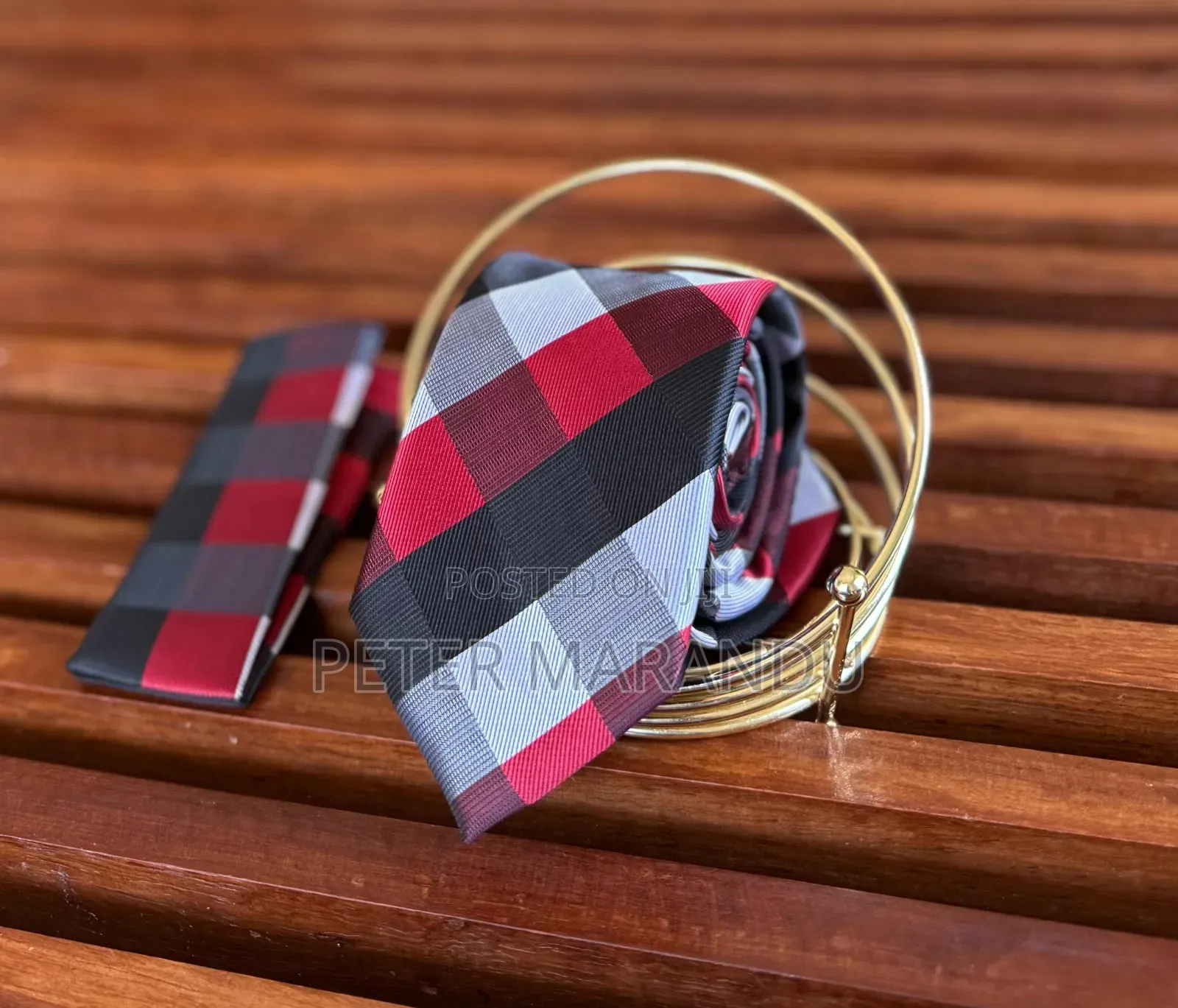 Tie Offical