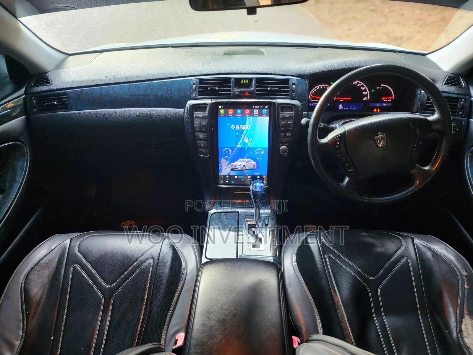 Toyota Crown Royale 2005 White