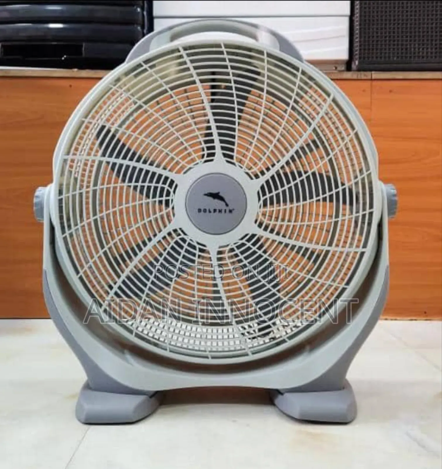 Dolphine Desk Fan 20