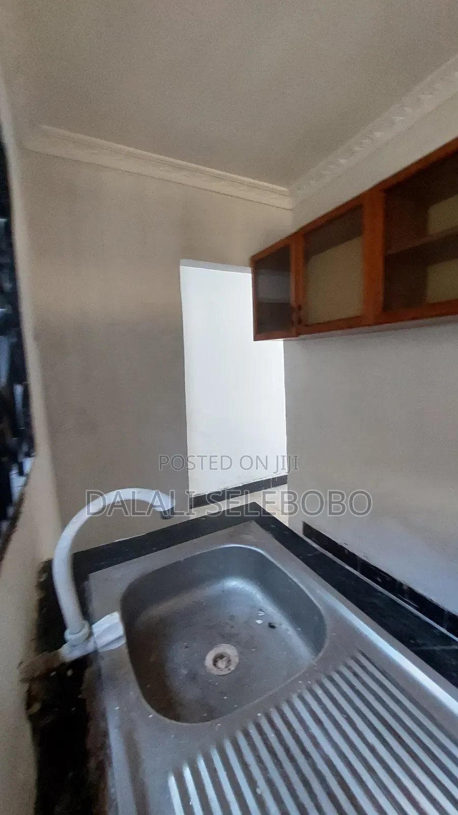 5bdrm Bungalow in Mbezi Beach Jogoo for sale