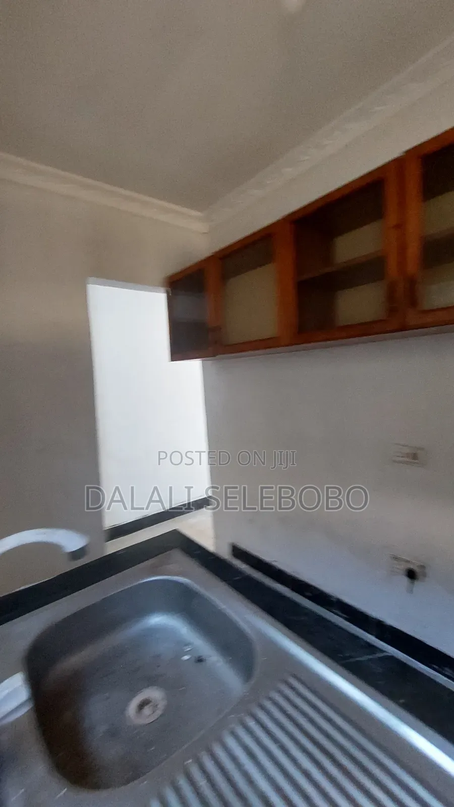 5bdrm Bungalow in Mbezi Beach Jogoo for sale