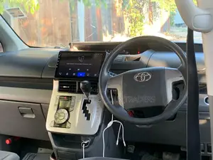 Toyota Noah 2008 Black