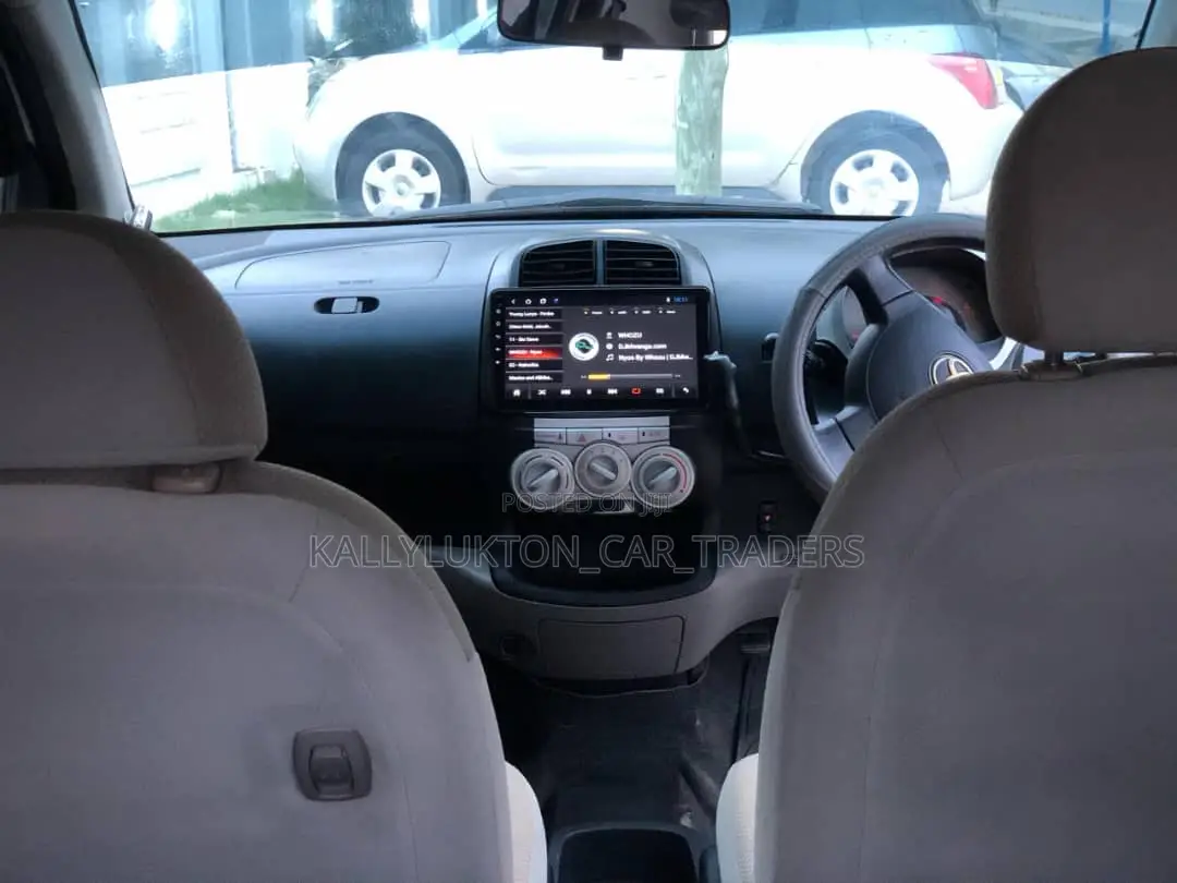 Toyota Passo 2005 White